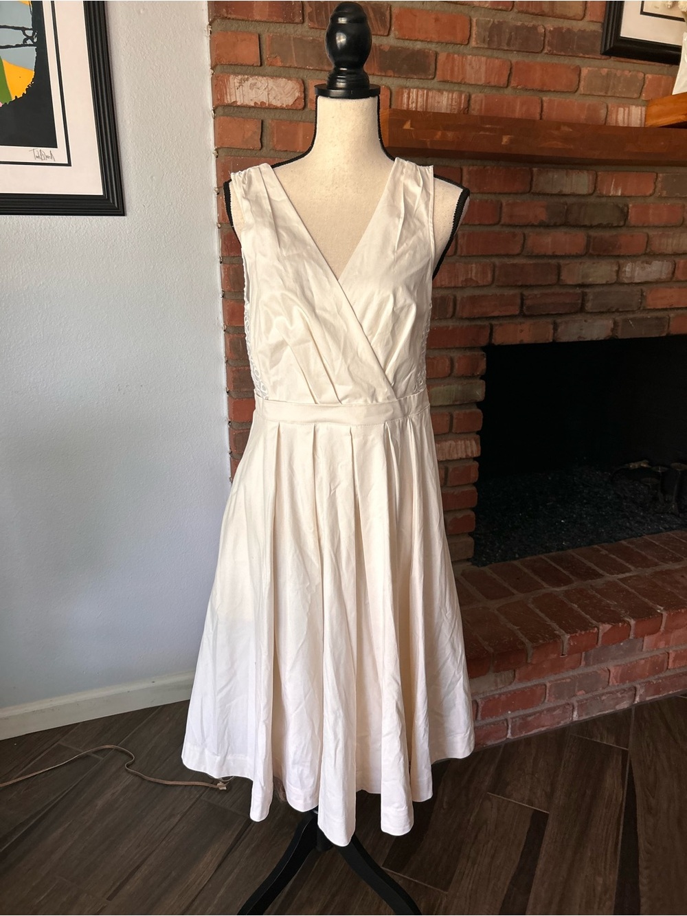 NWT Anthropologie Collette Dinnigan Pleated Trellis Dress in White Sz 10 - Picture 4 of 10